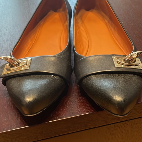 GIVENCHY Women‘S leather flat - Picture 6 of 7